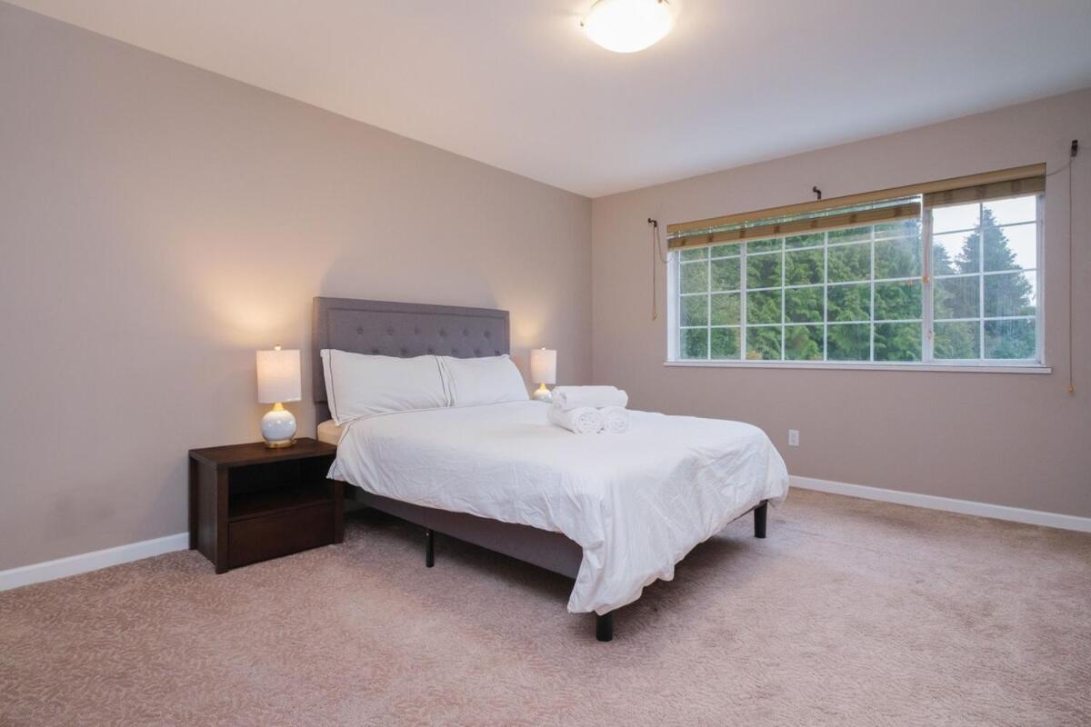 Spacious 4Br W Ensuites Mins To Downtown Yvr Ubc Ванкувер Екстер'єр фото