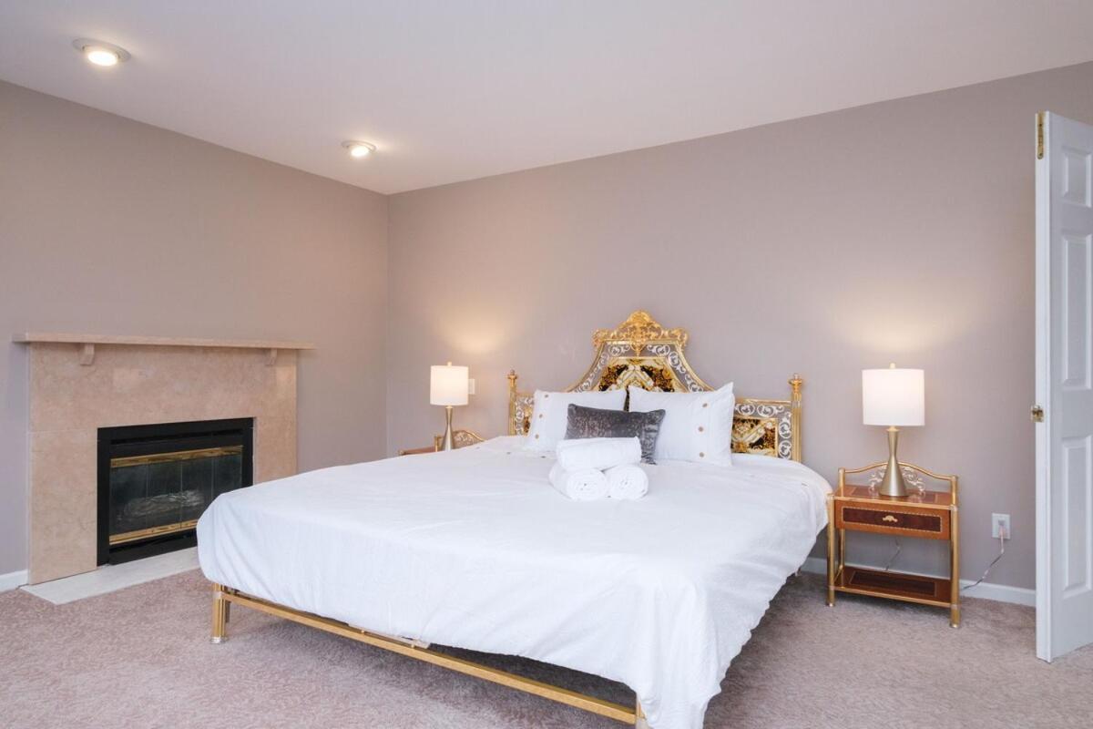 Spacious 4Br W Ensuites Mins To Downtown Yvr Ubc Ванкувер Екстер'єр фото