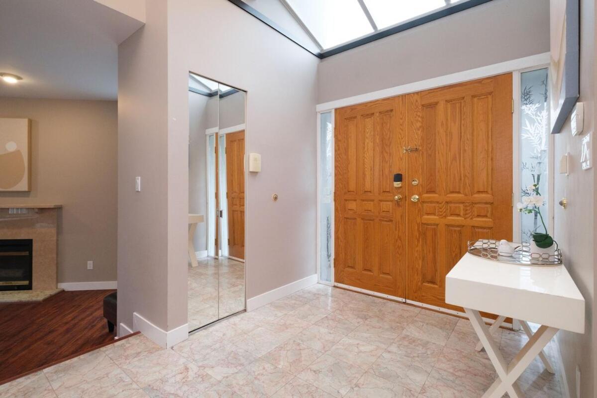 Spacious 4Br W Ensuites Mins To Downtown Yvr Ubc Ванкувер Екстер'єр фото