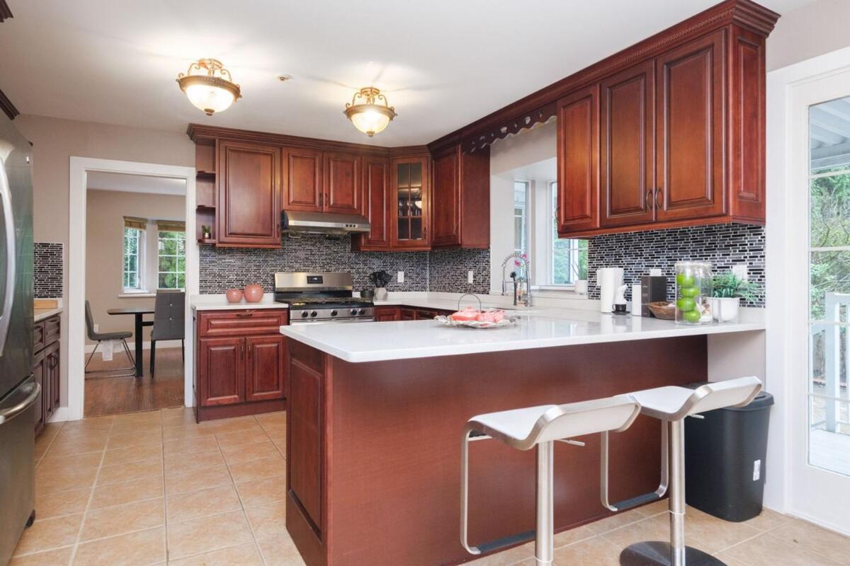 Spacious 4Br W Ensuites Mins To Downtown Yvr Ubc Ванкувер Екстер'єр фото
