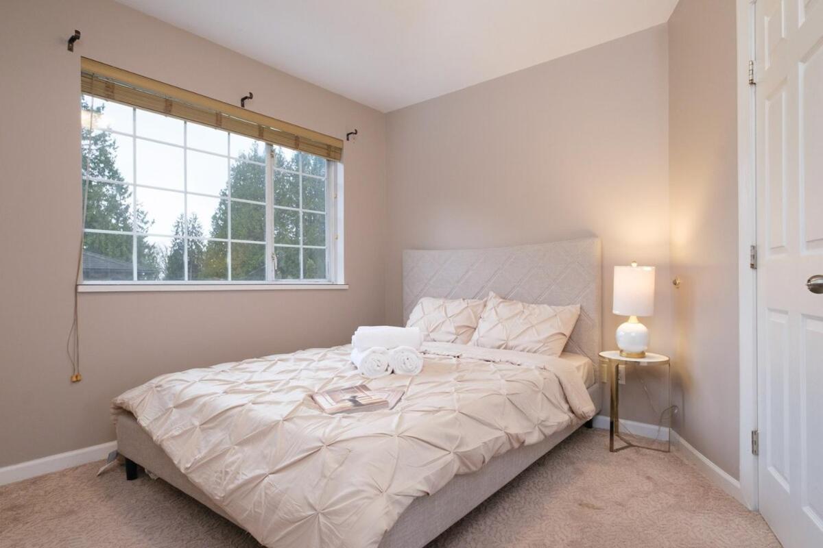 Spacious 4Br W Ensuites Mins To Downtown Yvr Ubc Ванкувер Екстер'єр фото