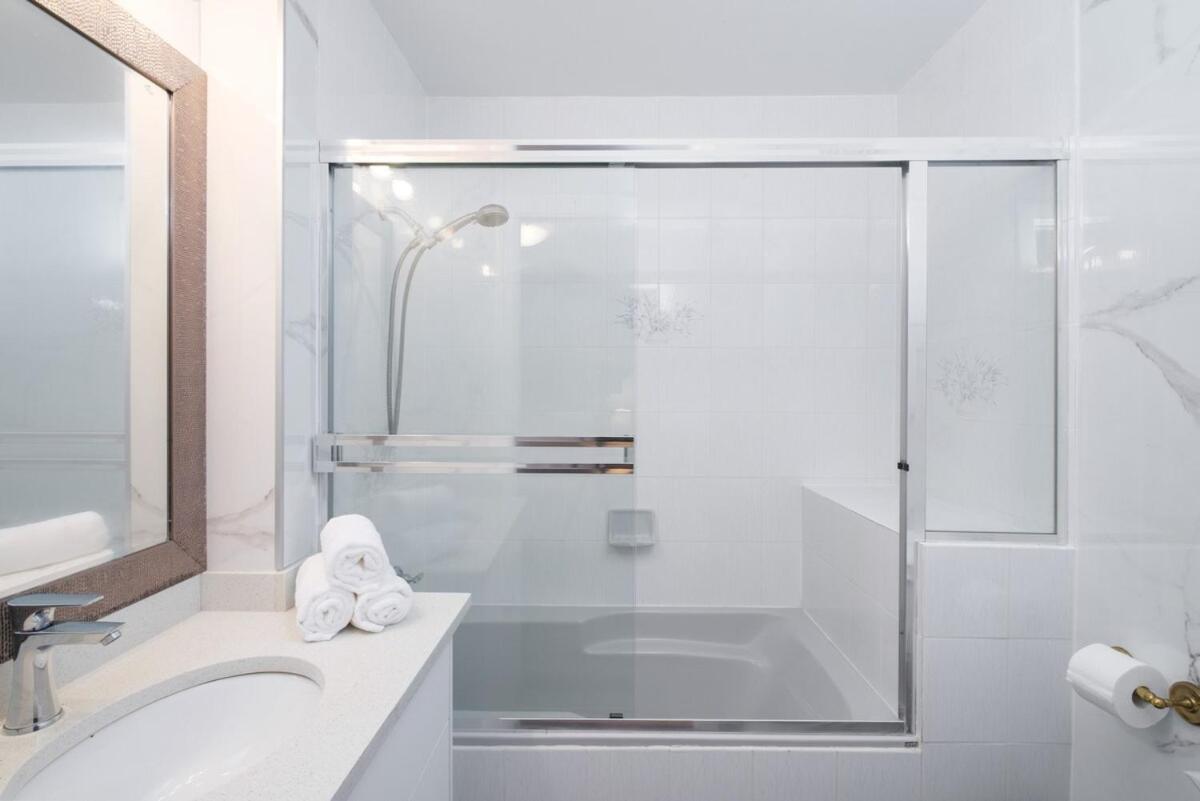 Spacious 4Br W Ensuites Mins To Downtown Yvr Ubc Ванкувер Екстер'єр фото